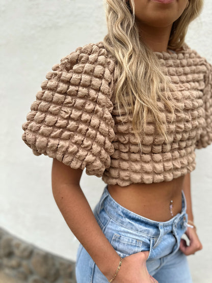 Elle Top