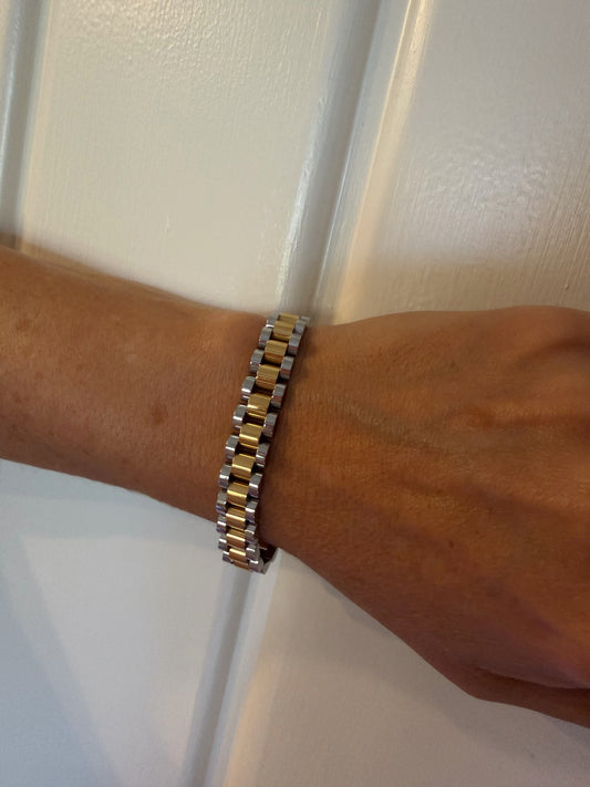 The DuoLink Bracelet